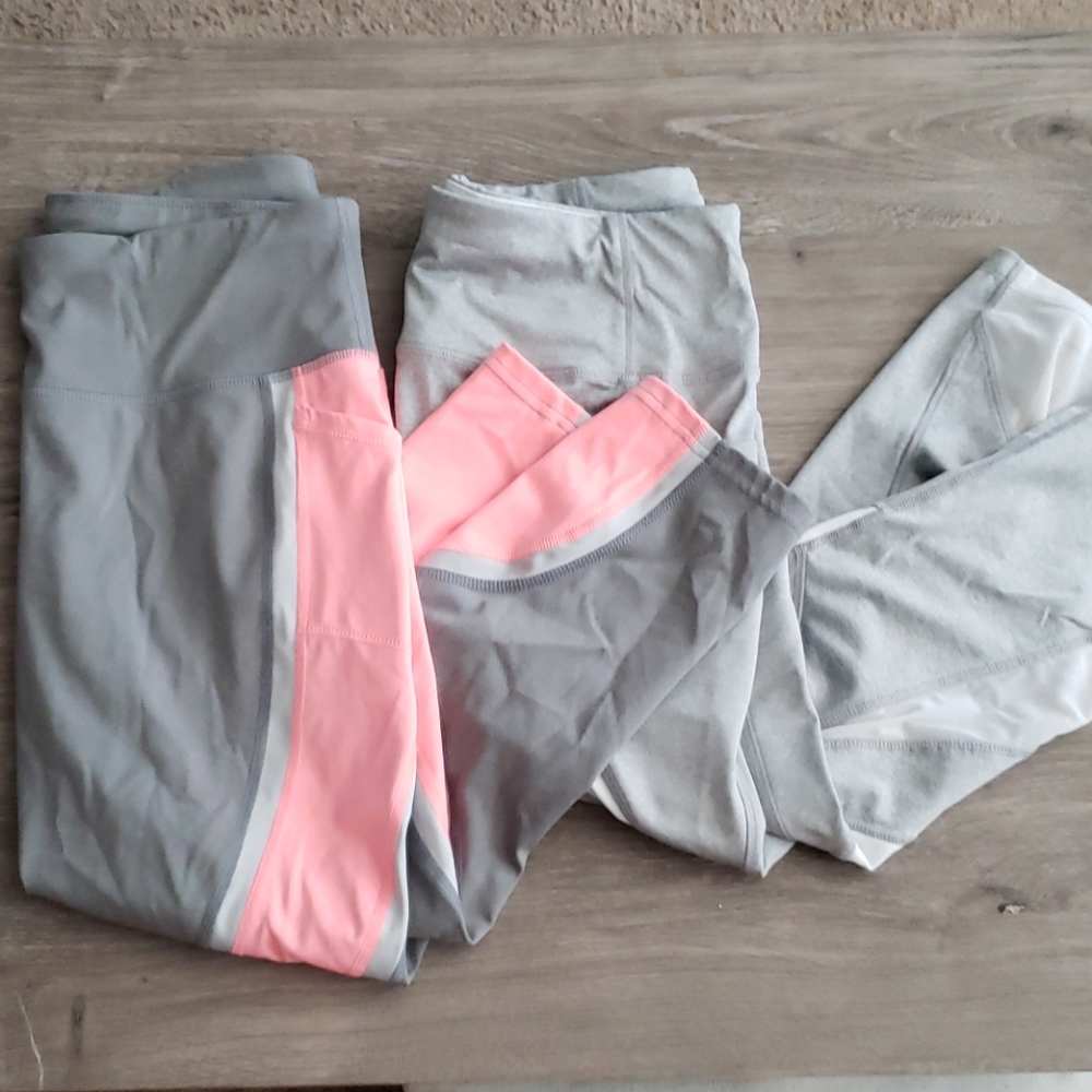 Avia capri leggings